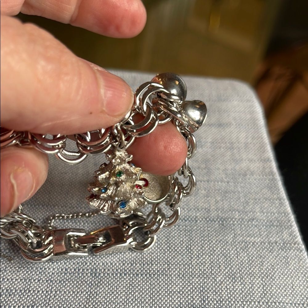 Silver Charm Bracelet by Monet Double hoop vintage silver - Picture 4 of 7